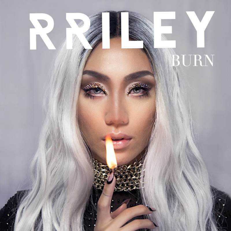 Burn封面