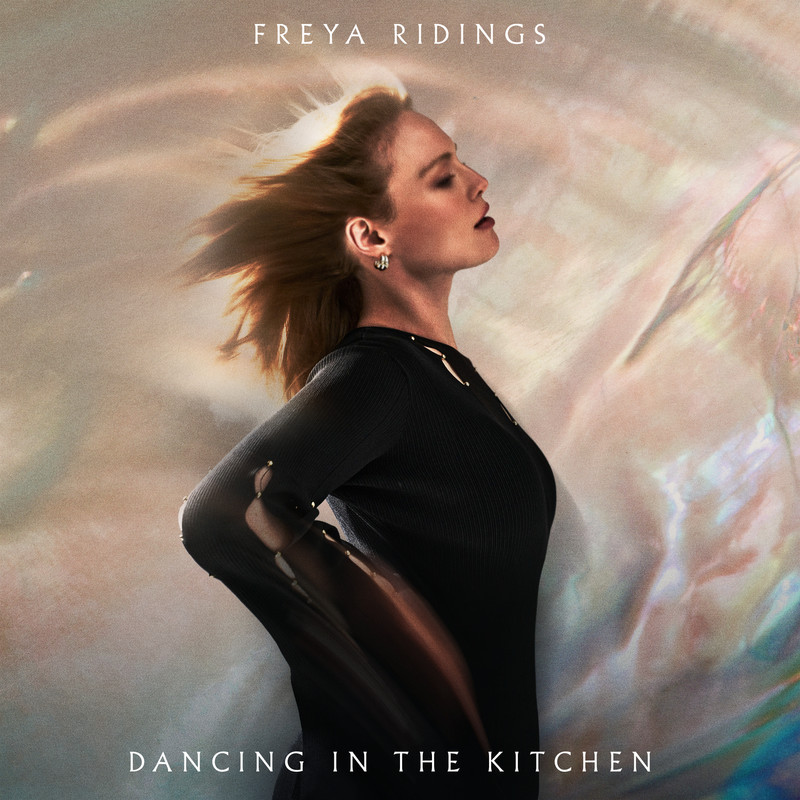 DancingInTheKitchen封面