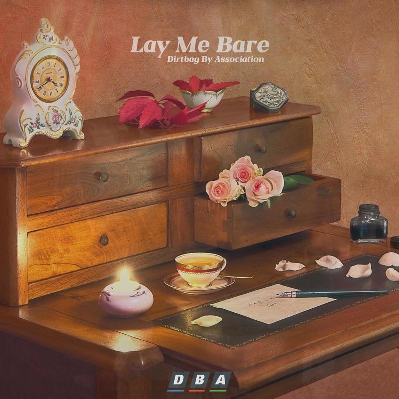 LayMeBare封面