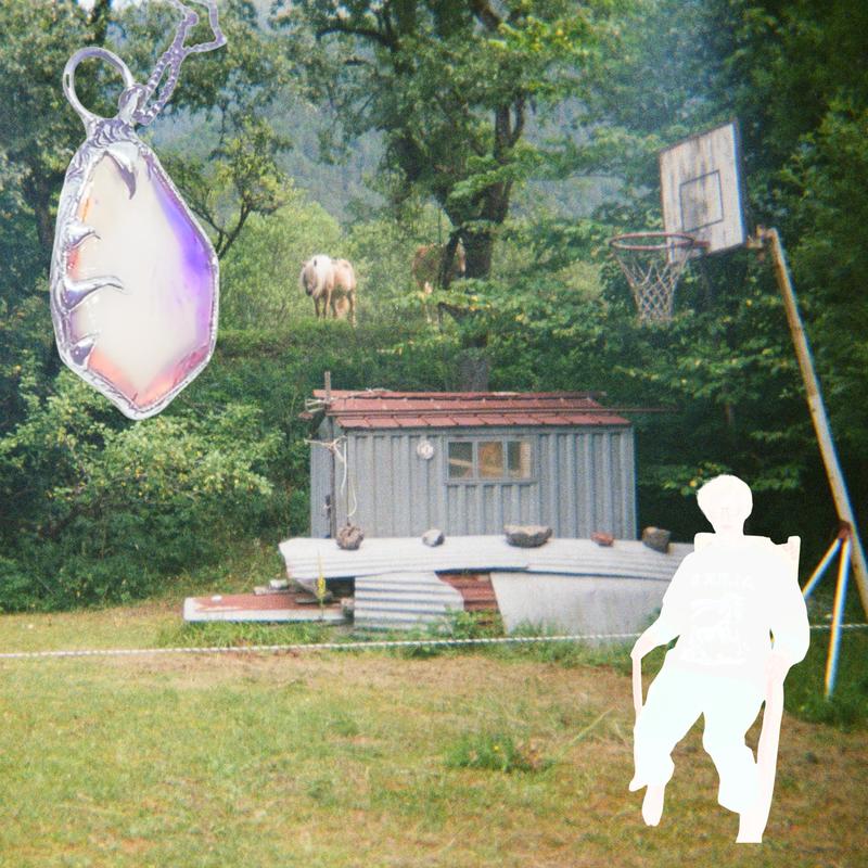 FAMILIAR封面