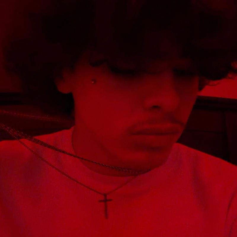 HoldOn(Prod.Ivy)封面