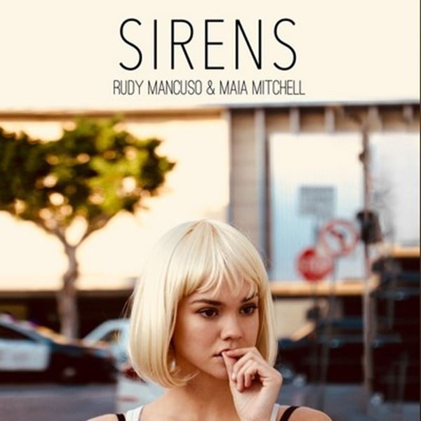 Sirens封面