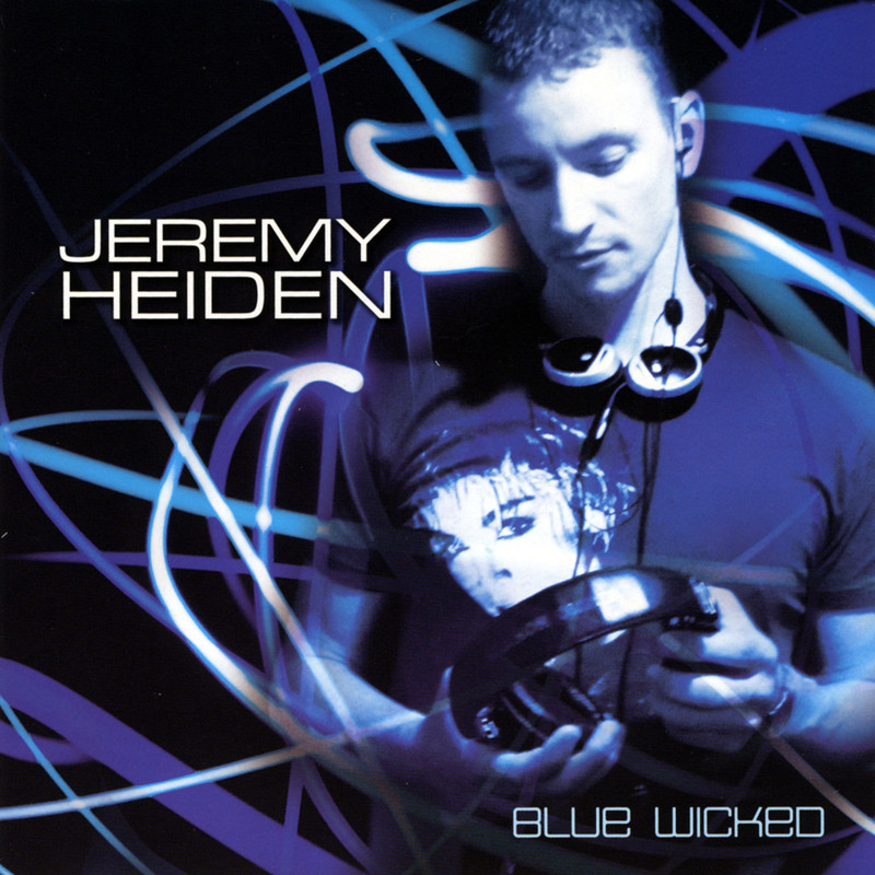 BlueWicked封面