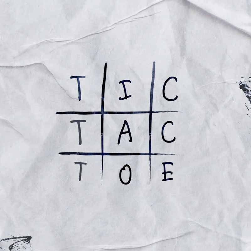 TicTacToe封面