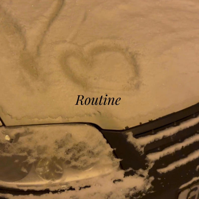 Routine封面