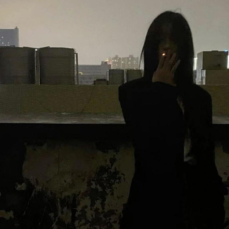 HOESDONTKEEP(prod.wehateuryan)封面