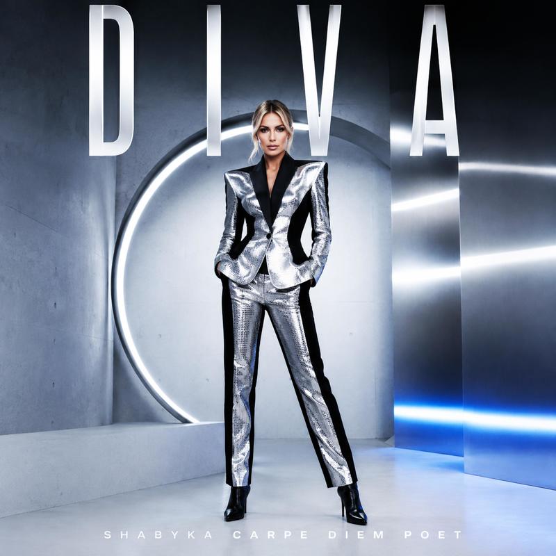 DIVA封面