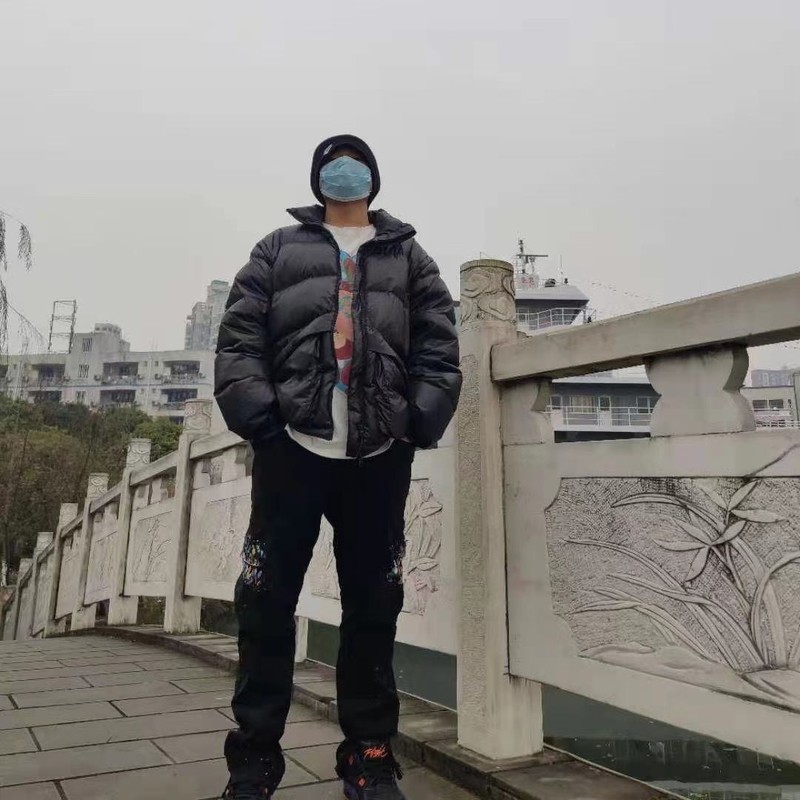 SAD封面