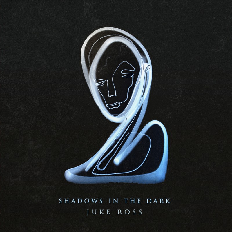 ShadowsInTheDark封面