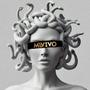 MEVIVO (feat. Lucya Russo)