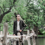 Trăng Tỏ Hai Miền