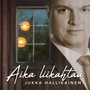 Aika liikahtaa