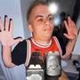 Betta Use dem feet (feat. 9scoo) [Explicit]