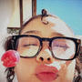 Srta. Amargada凸 (｀⌒´メ) !