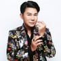 Vó Ngựa Trên Đồi Cỏ Non