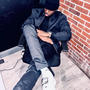 Throw It In Den! (Explicit)