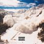 La Avalancha (feat. Lion X) [Explicit]