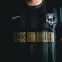 LASS IHN ROLLEN (feat. Yung Bach, EssA, Dizzy Dango & locazzo) [Explicit]