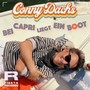 Bei Capri liegt ein Boot