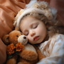 Lullaby's Dreamy Serenade: Soothing Melodies for Baby Sleep