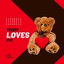 Teddy Loves Eve