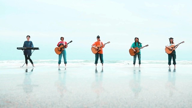 名古屋ギター女子部 あなたに 翻唱版 高清mv在线看 Qq音乐 千万正版音乐海量无损曲库新歌热歌天天畅听的高品质音乐平台