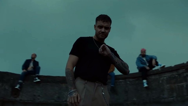 3 公司 你心里 查看更多 a 微关系 他的关注(7) 十三空 游民星空 韩寒