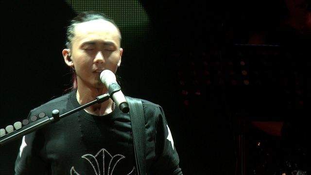 微光(2015 黄义达 f plus乐范系列52(我爱)mini concert)