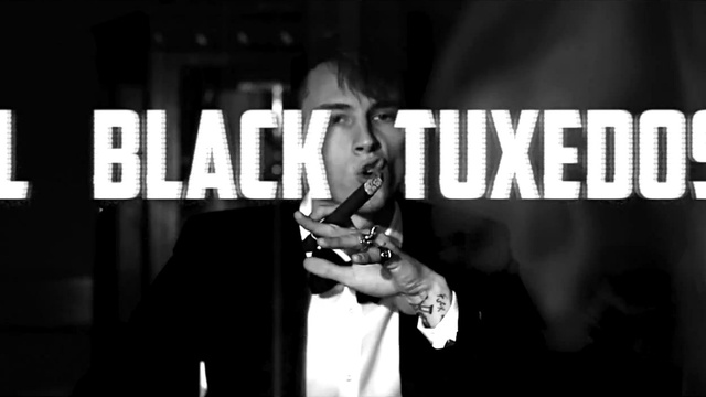 black tuxedo (prod by trapmoneybenny)