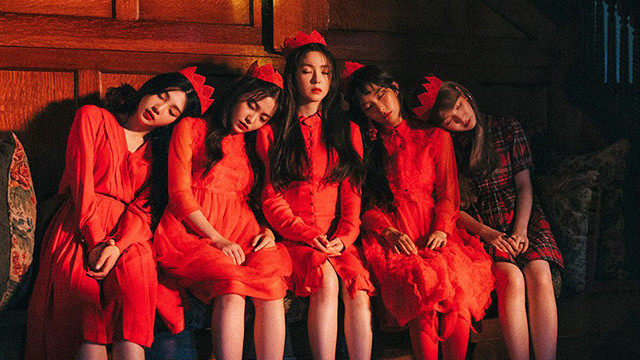 精彩再现【red velvet】peek-a-boo,人气歌谣 舞台(171119)-高清mv