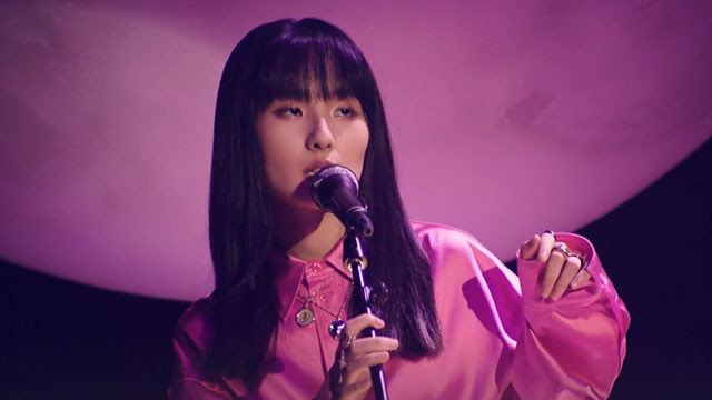 张钰琪演唱主打歌babydontcry旋律优美又梦幻真的太好听了有被plmm的