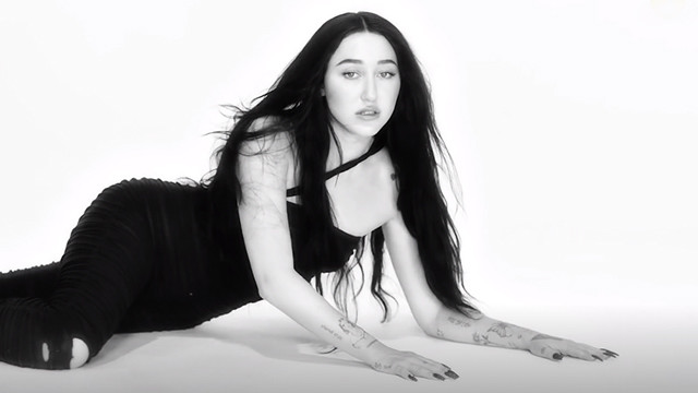 noah cyrus