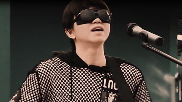 蒙面哥唱歌挺好听的