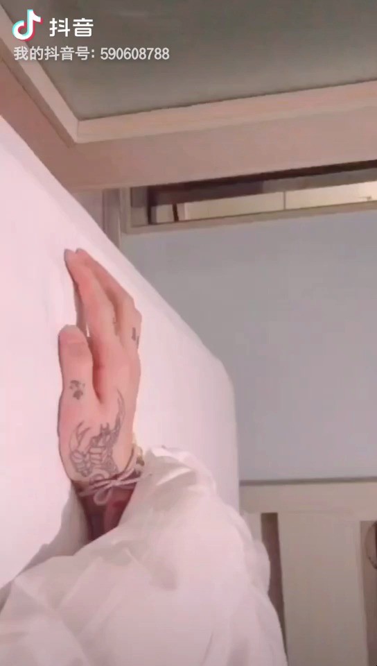  - 牵着你的手到尽头