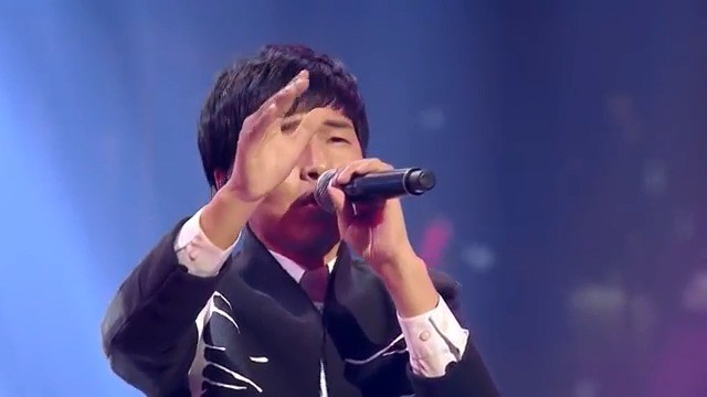  - 旦增尼玛演唱《九月》演唱的美轮美奂~