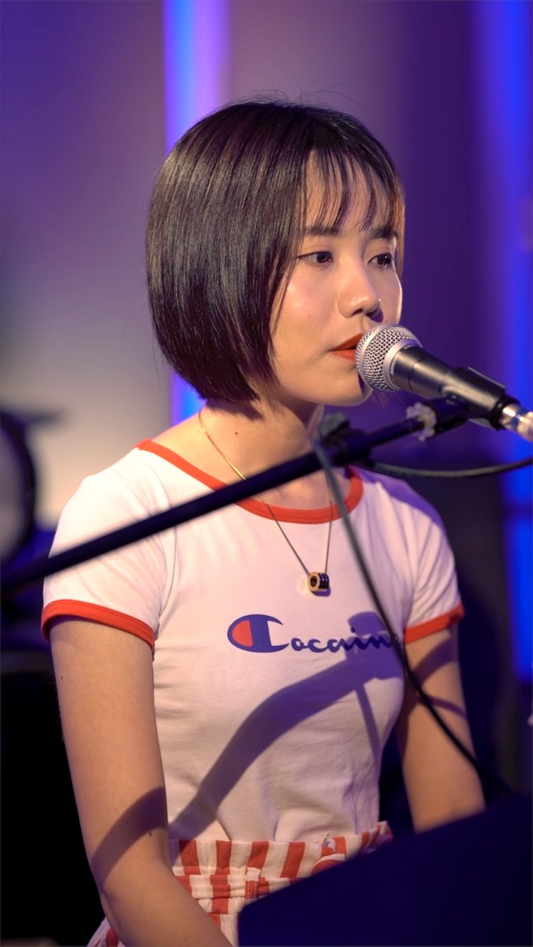 弹唱-《爱你》-陈芳语-高清mv在线看-qq音乐-千万正版音乐海量无损曲