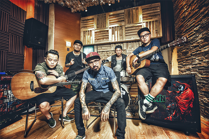 ak乐队换取自由的唯一方式