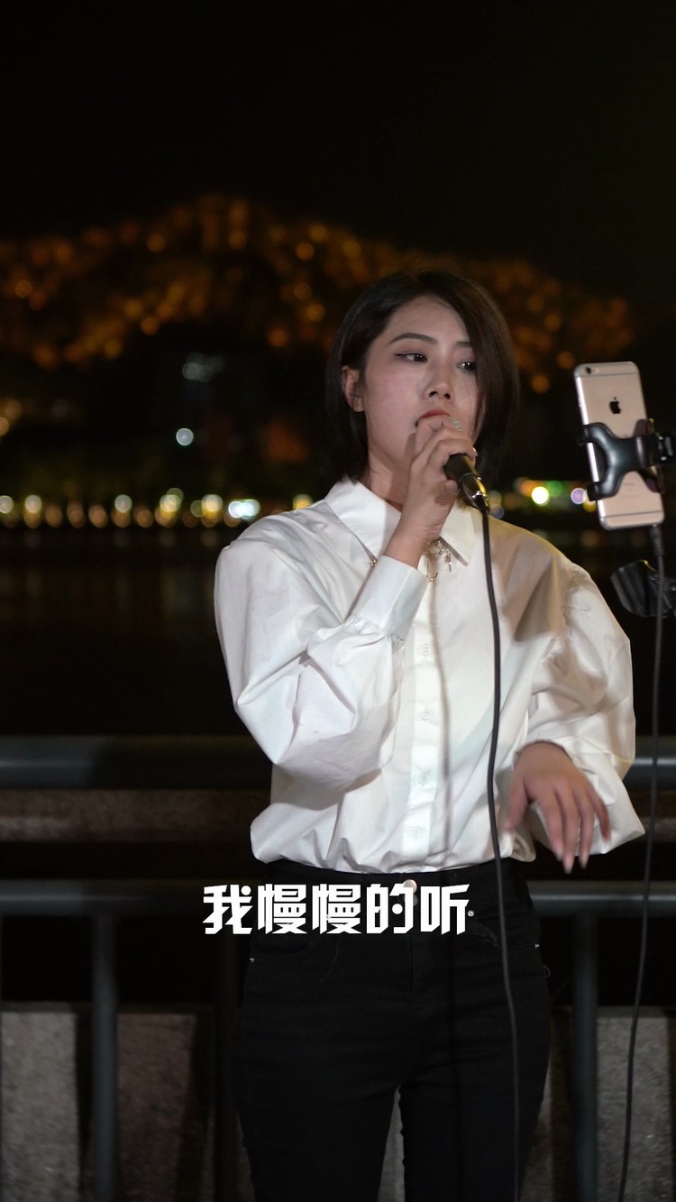  - 陈艺秀《雪落下的声音》