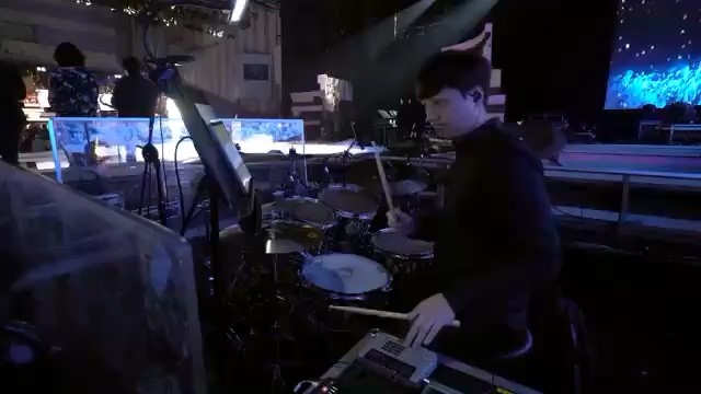  - 演唱会后台-平时你看不到的表演