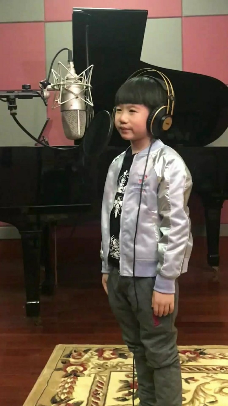  - 快乐的一只小青蛙