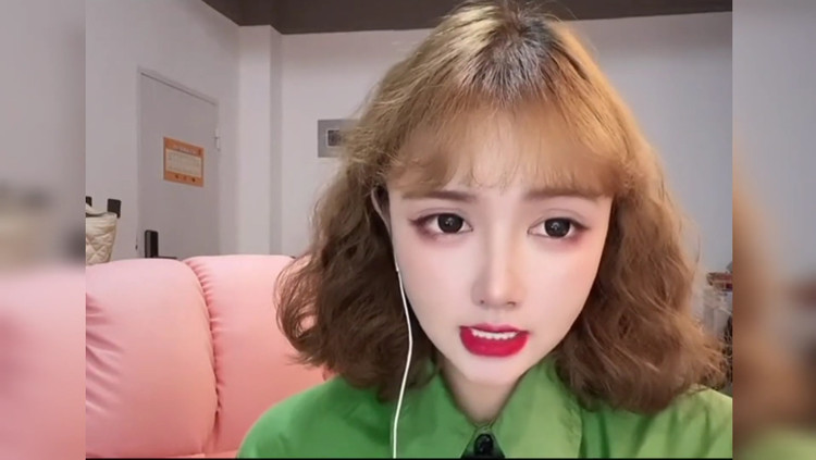 new boy 翻唱合集 莫叫姐姐唱歌时那两条大眉毛太可爱了