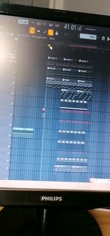  - We Burn（Faster Than Light）