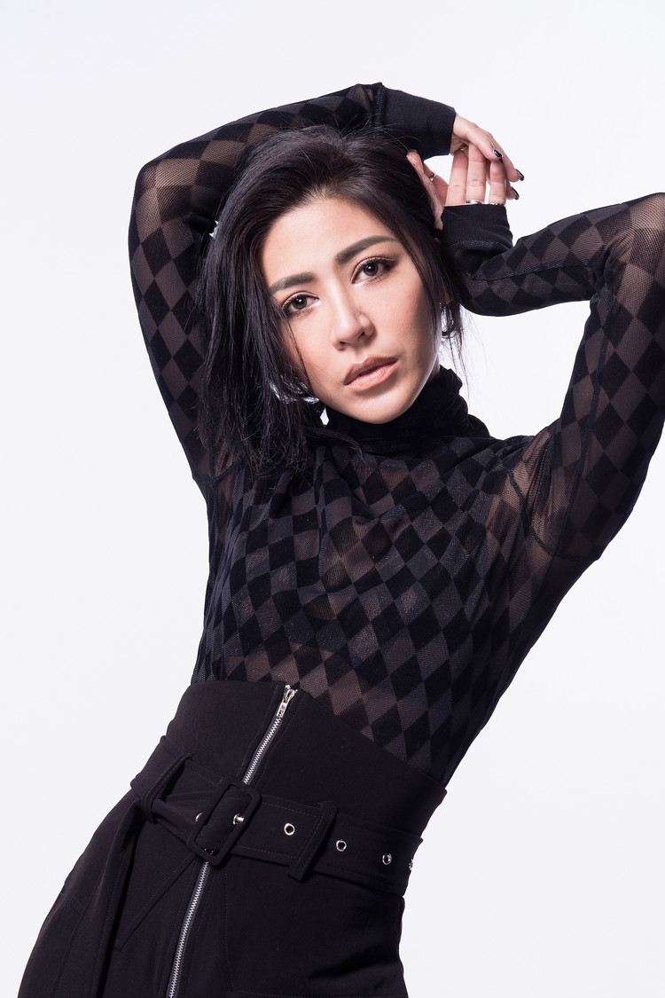 艾怡良专访 | "我对天后两个字又爱又恨"