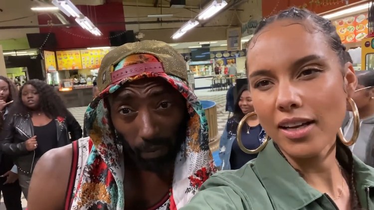 15次格莱美获奖天后枪姐alicia keys新单《underdog》幕后特辑!