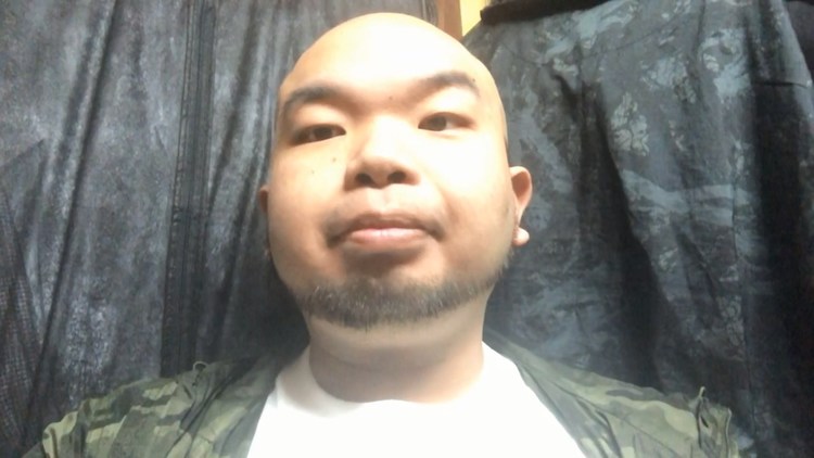 - 大叔翻唱伍佰《Last Dance》+林宥嘉《兜圈》