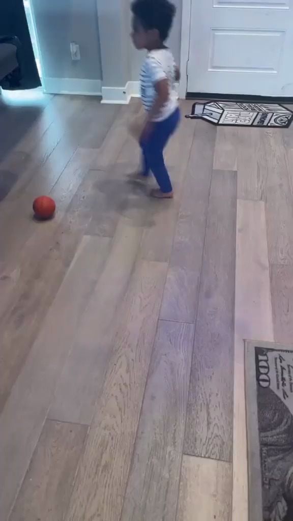  - 是什么样的爹为了直播忘记了自己儿子的生日，是他！