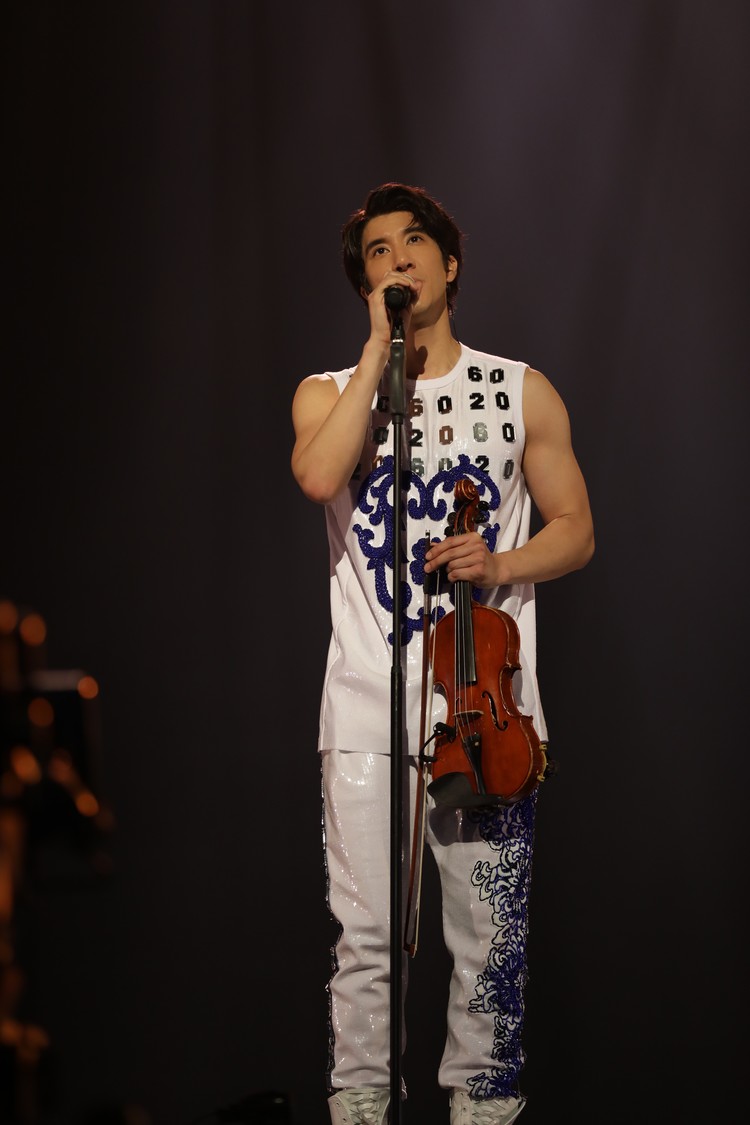 王力宏,把演唱会开得像一场科幻电影