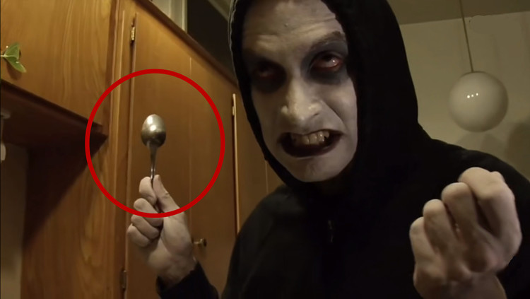 杀手用勺子杀人,每天敲击目标2万次,竟用了12年才把对方杀死!