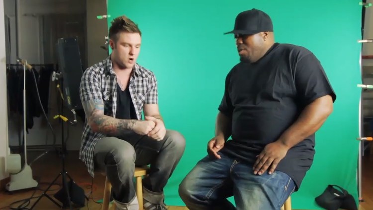  - 来看看国外beatboxer如何用嘴来模仿DJ刷碟（DJ要失业了哈哈~）