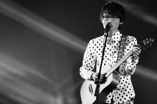 郭顶:就是要「非正确」的粗糙和原始